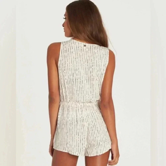 Billabong Summer Solstice Printed Shorts Romper - Picture 4 of 13